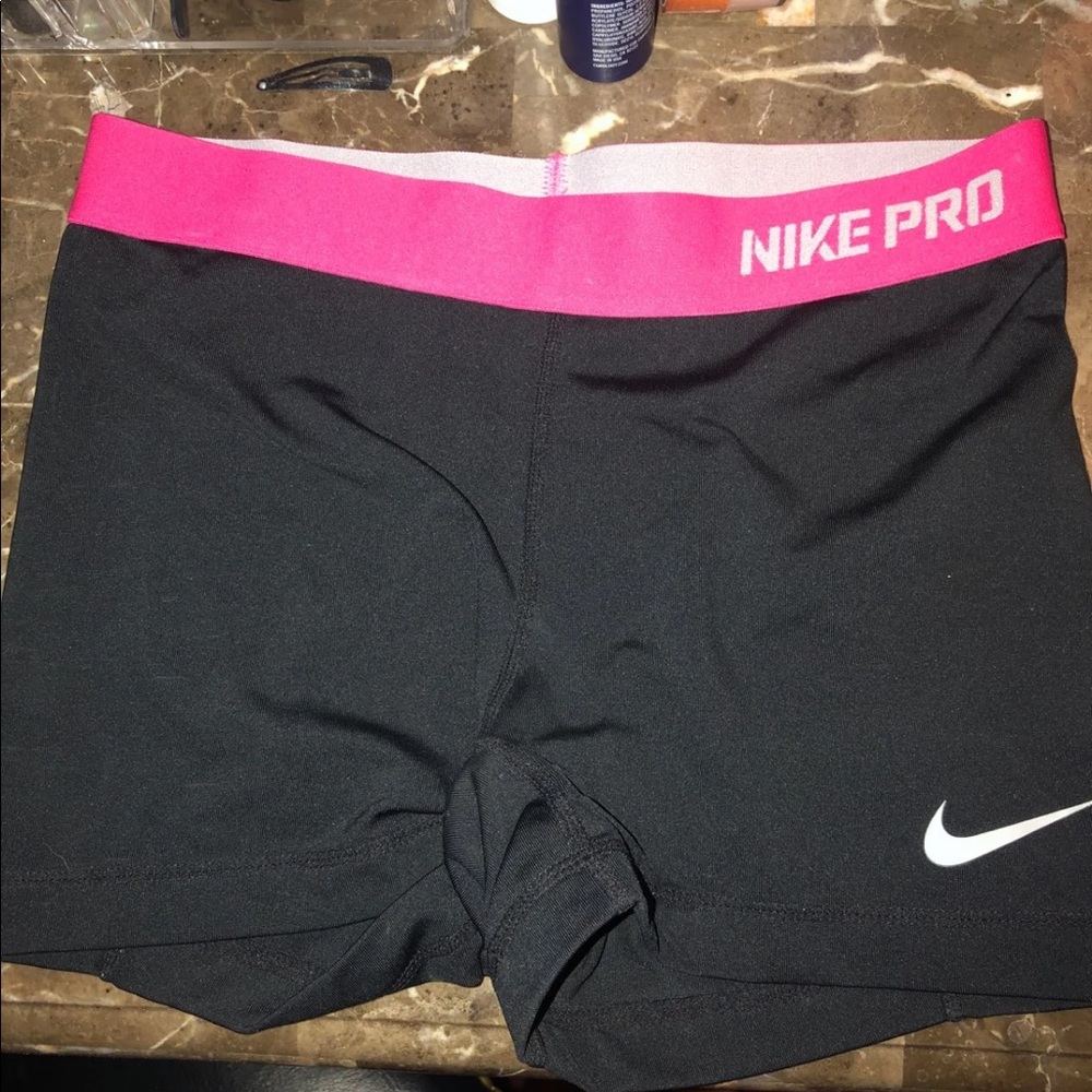 Nike spandex